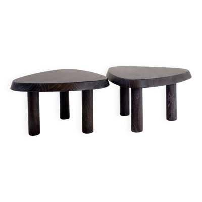 Paire de tables d'appoint à 3 pieds - dans le style de Pierre Chapo