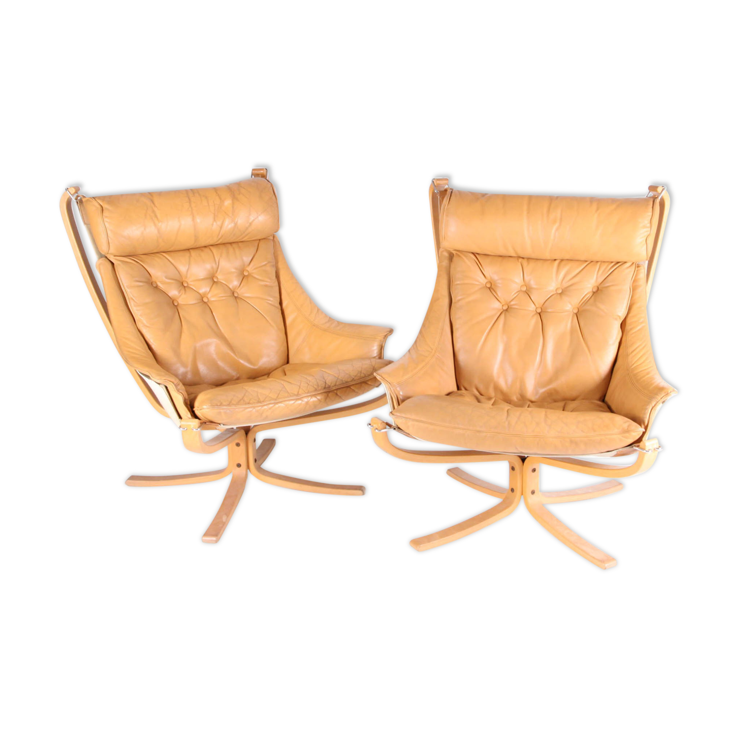 Pair of armchairs produced by Poltrona Frau