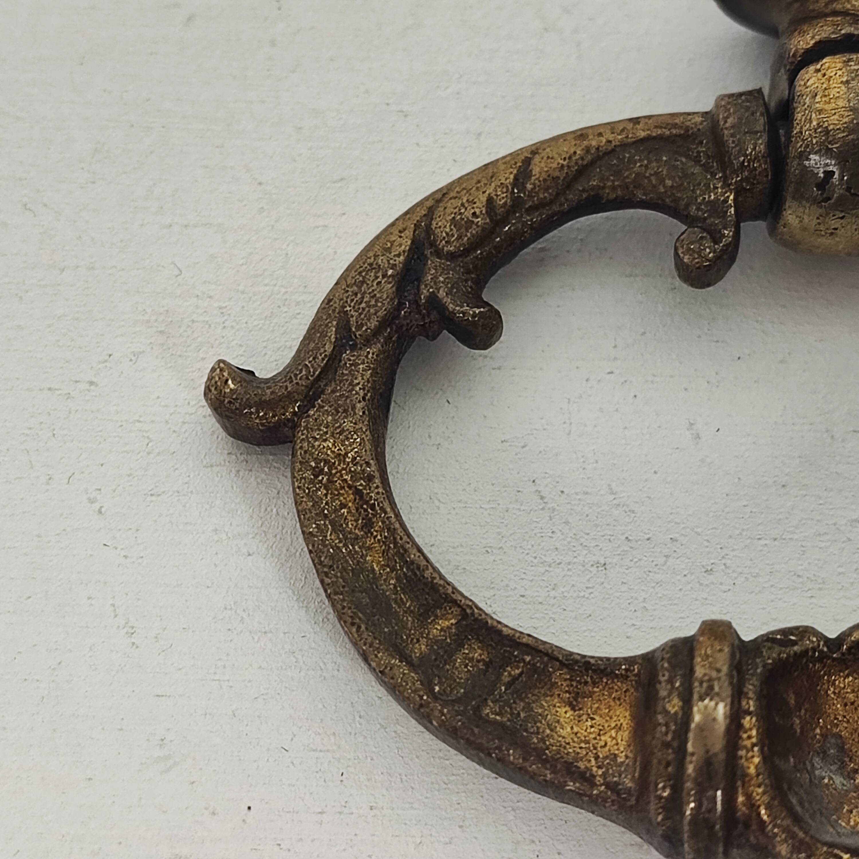 Poignées de meuble en bronze