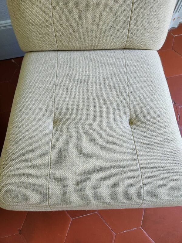 Paire de chauffeuses années 70