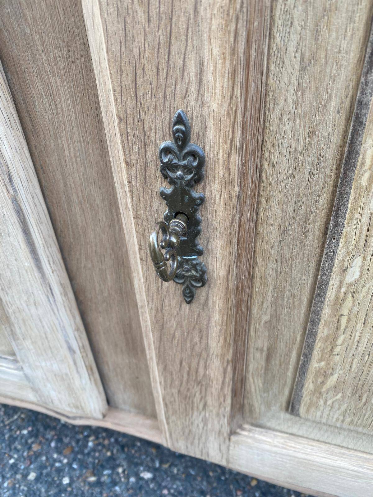 Louis XV sideboard renovated in raw oak and marquetry 3 doors 180cm