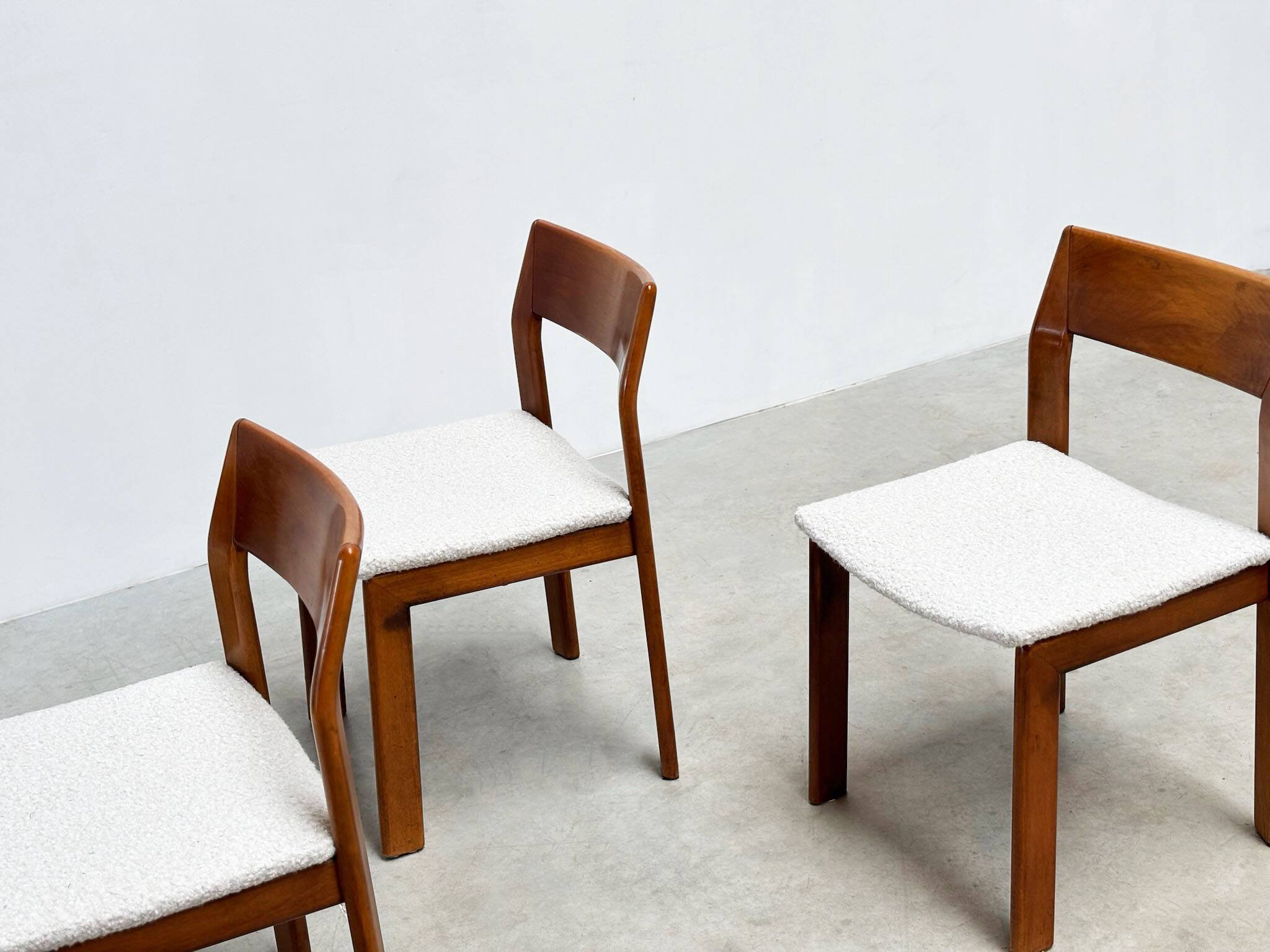 1970's sculptural Italian dining chairs