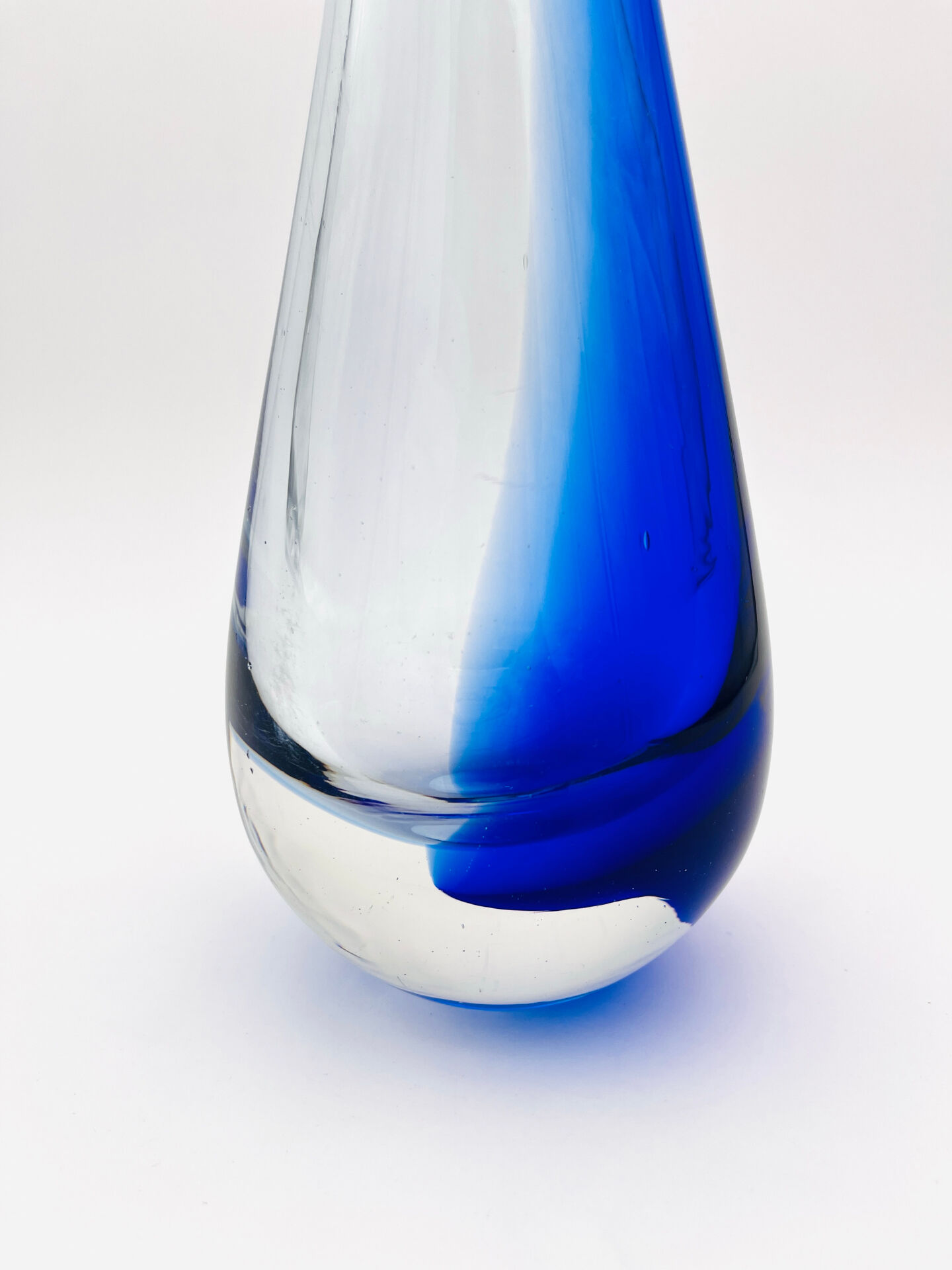 Murano Sommerso Two-Coloured Cobalt Blue Vase Sculpture