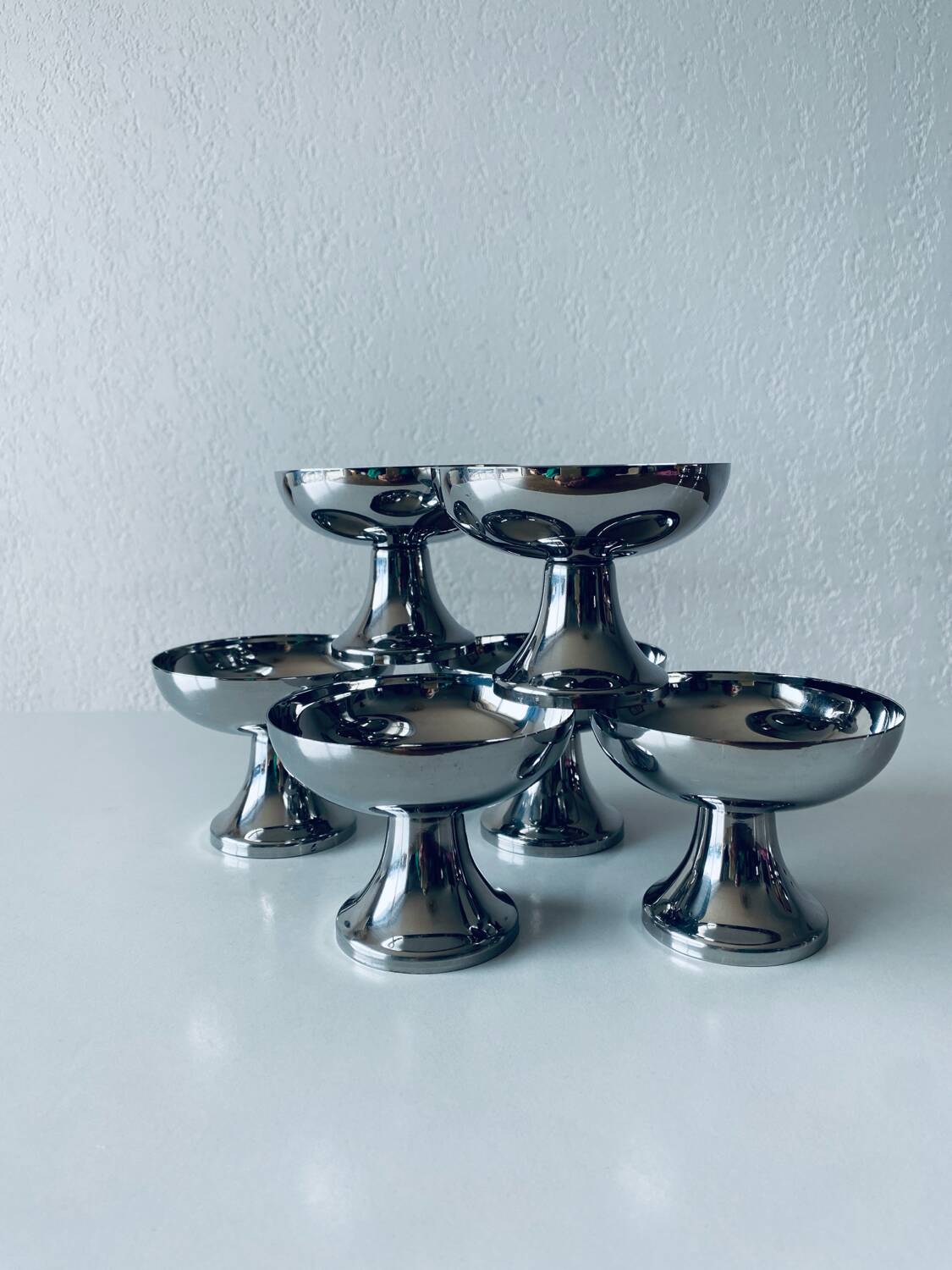 Stainless steel ice cream cups