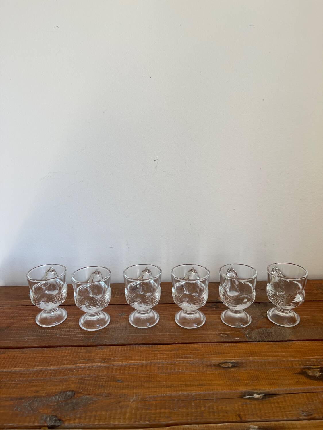 6 glass egg cups