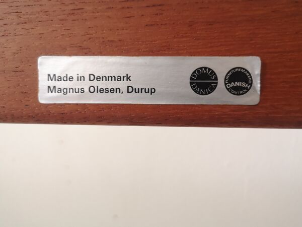 Table basse scandinave en teck M.Olesen Danemark 1970