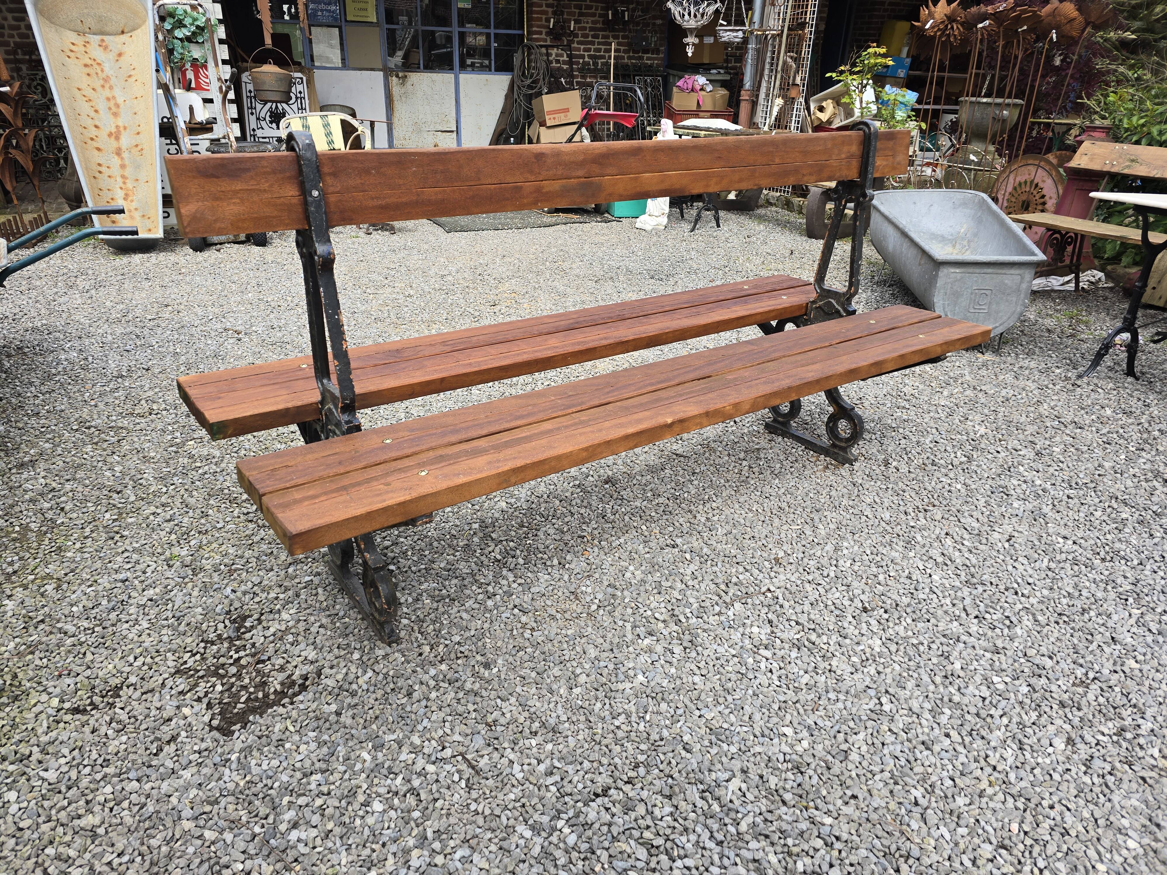 Public garden bench in the city of Paris