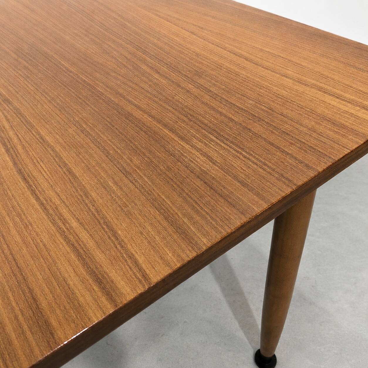 Vintage extendable dining table from the 1960s.