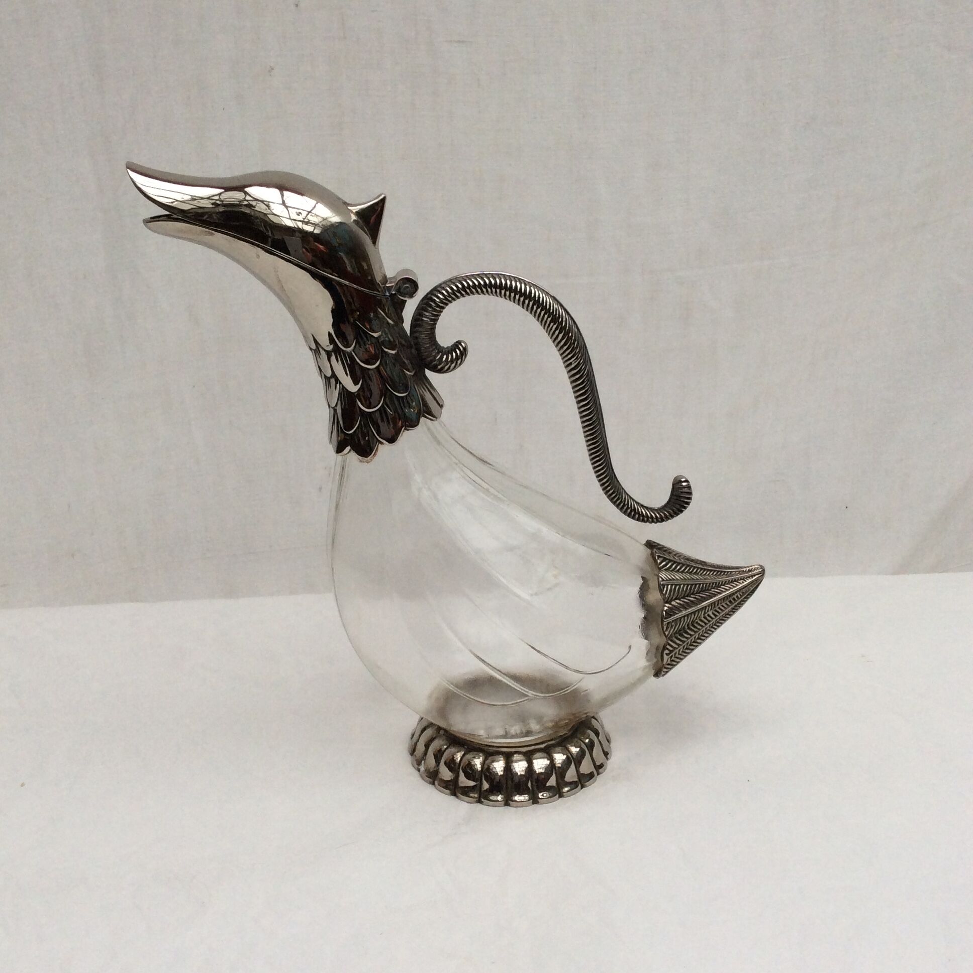 Carafe -duck in silver metal and glass signed