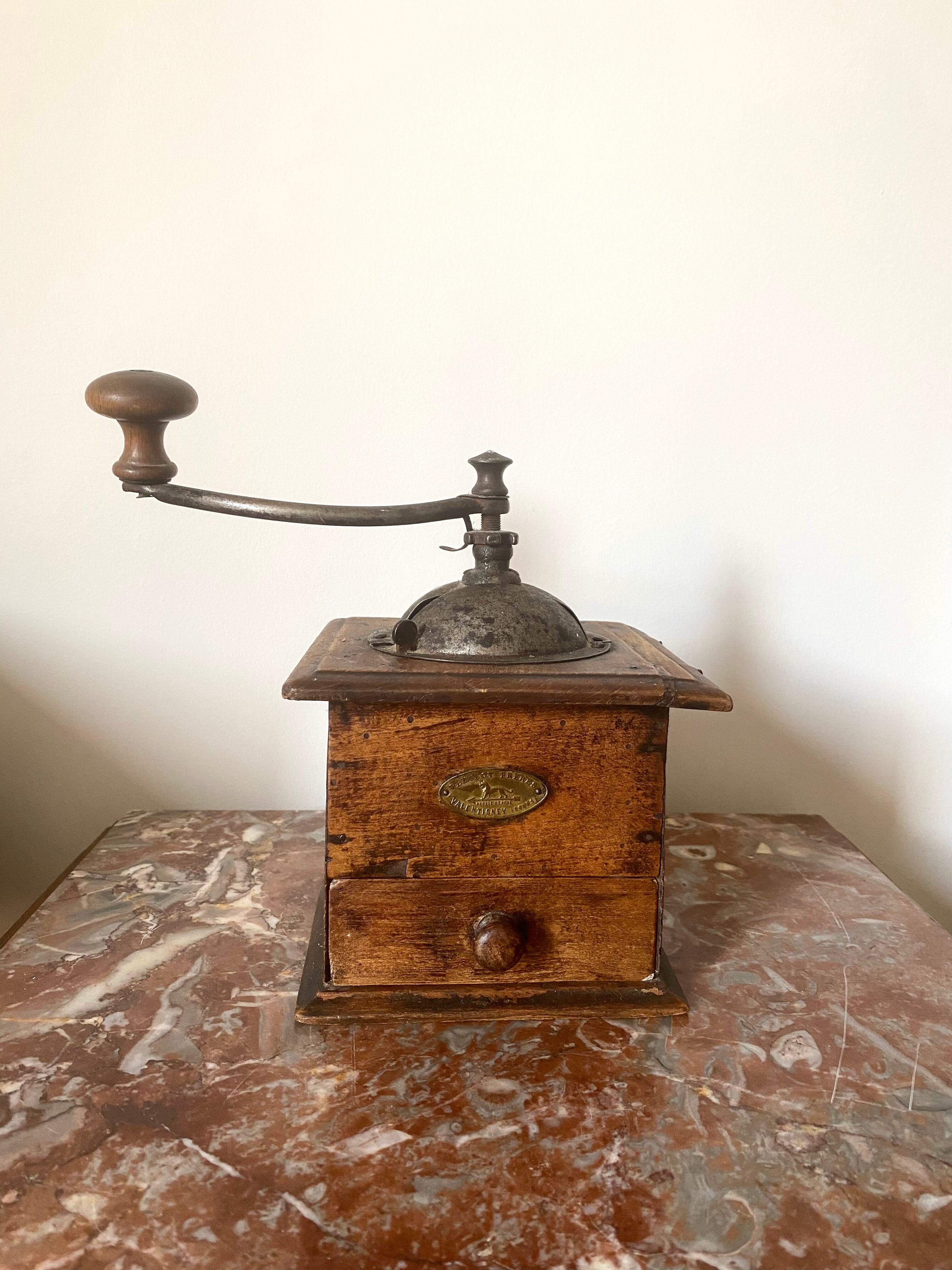 Old coffee grinder Peugeot