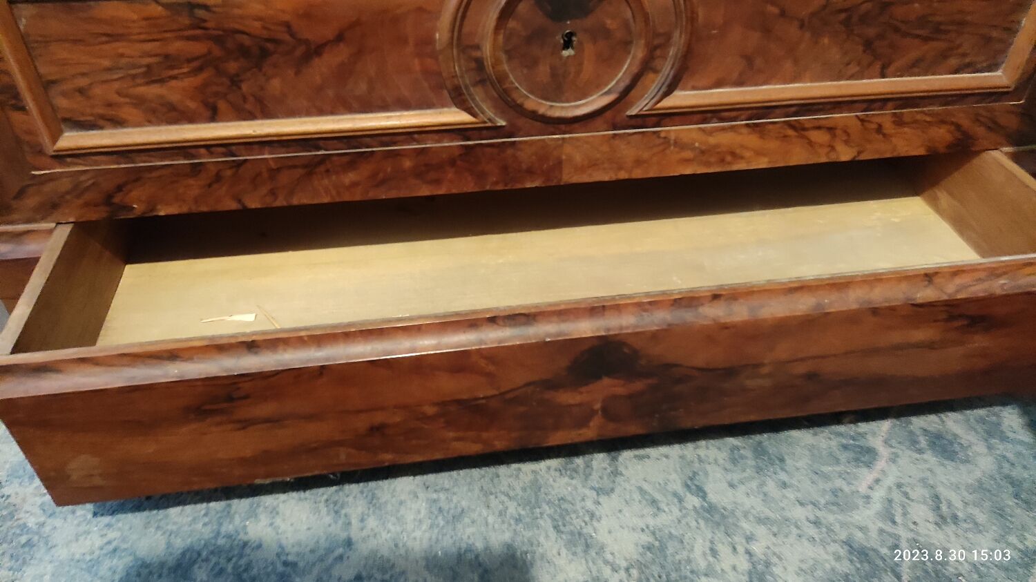 "Standing Man" Cabinet