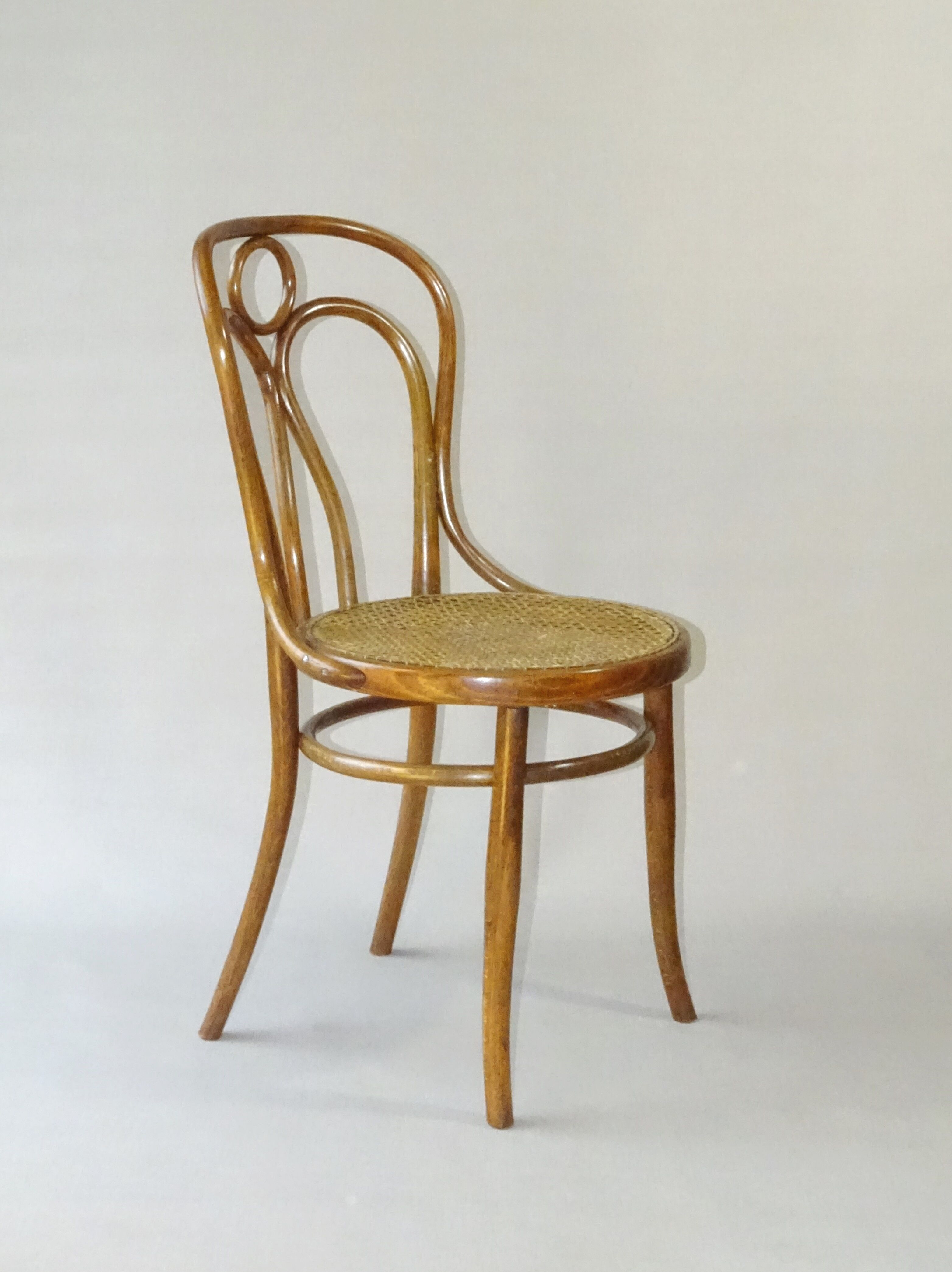 2 engelstuhl bistro chairs from Kohn n°36 around 1900 canned