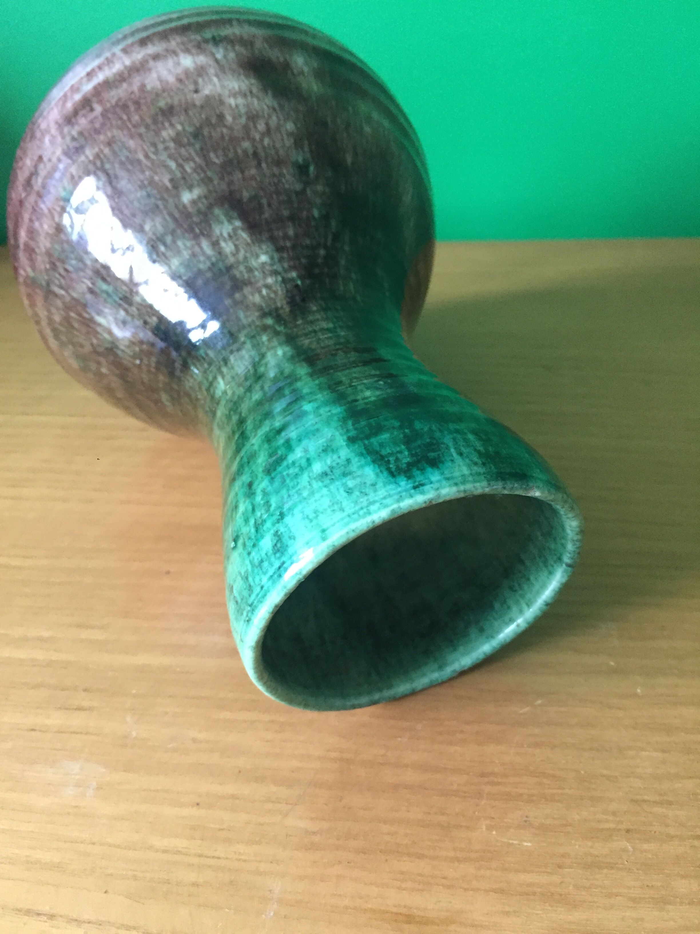 Accolay pottery vase