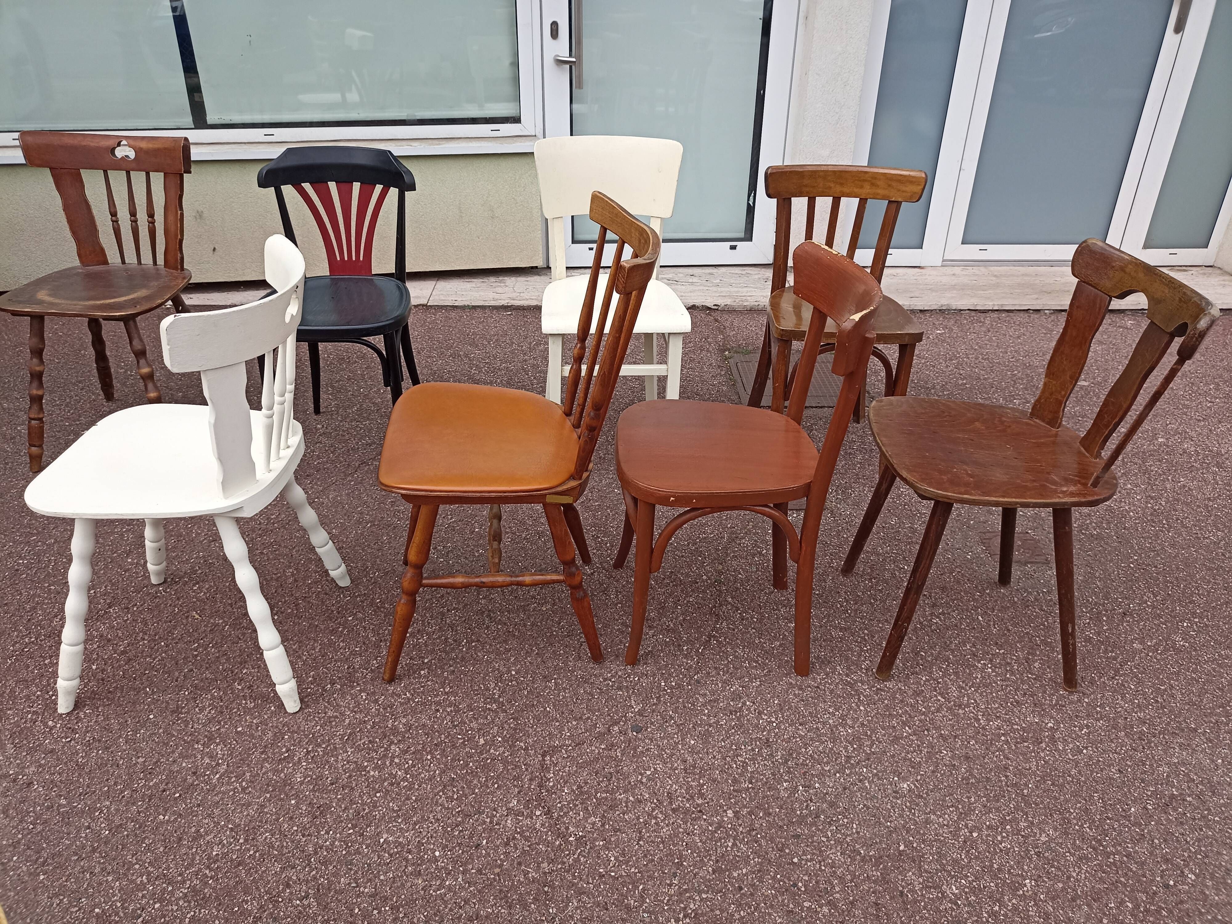 Set of 12 mismatched wooden bistro chairs - vintage