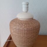 Ceramic lamp base and vegetable fiber
