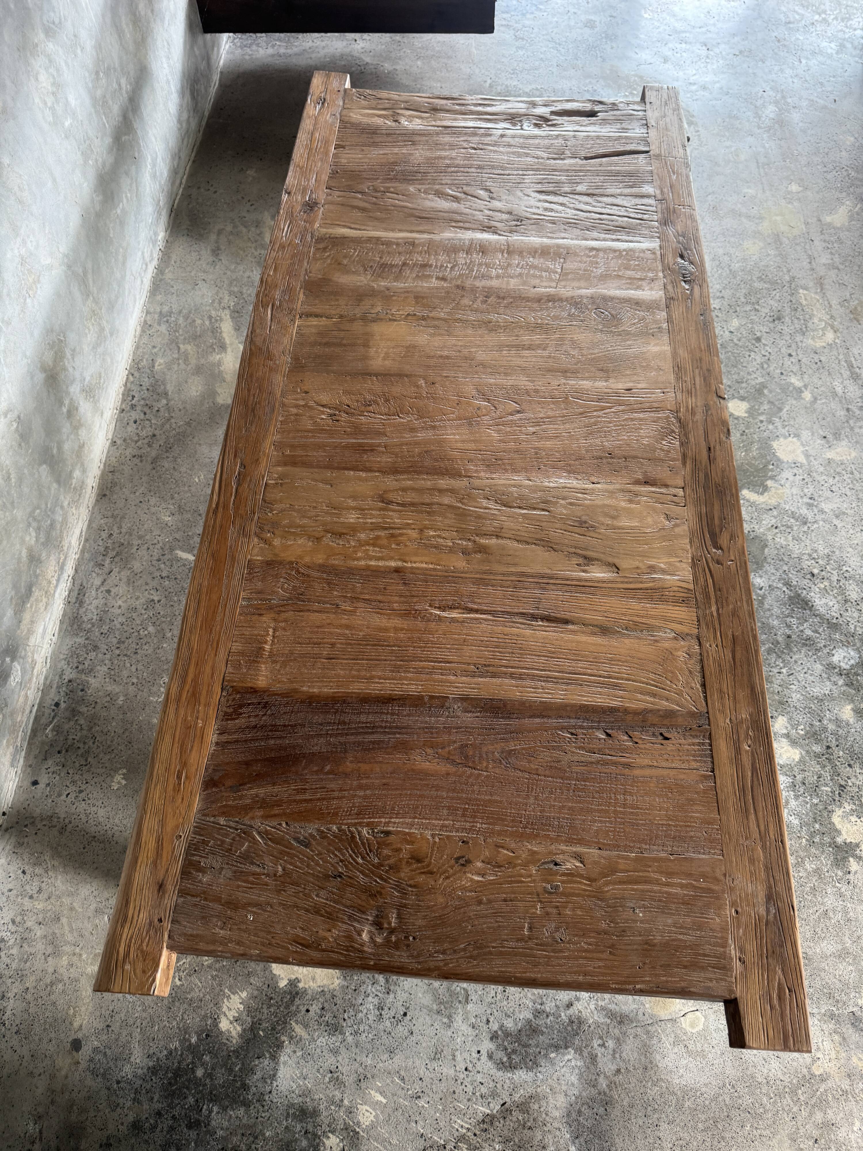 Large upcycled golden teak coffee table L1m60 W70 H45