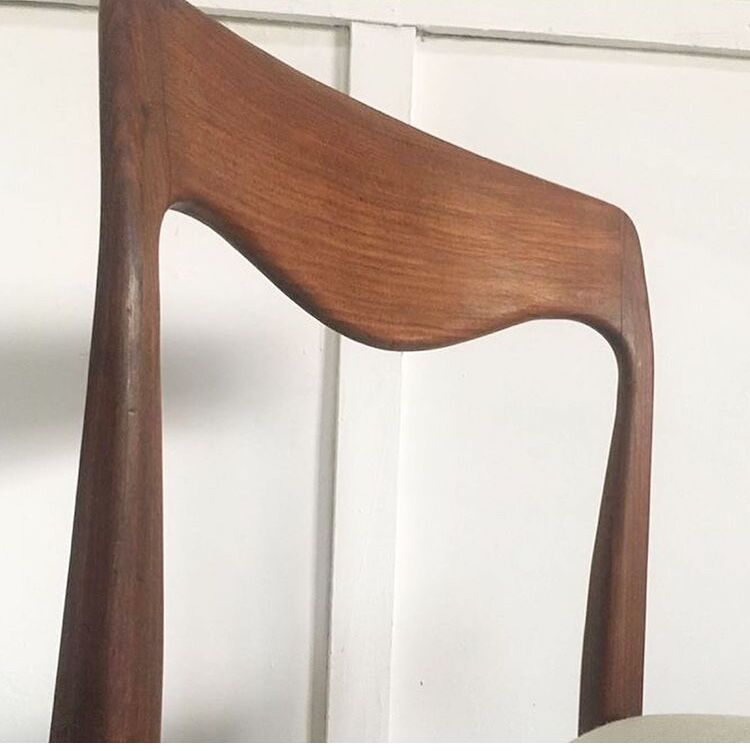 Chaise scandinave teck et lin