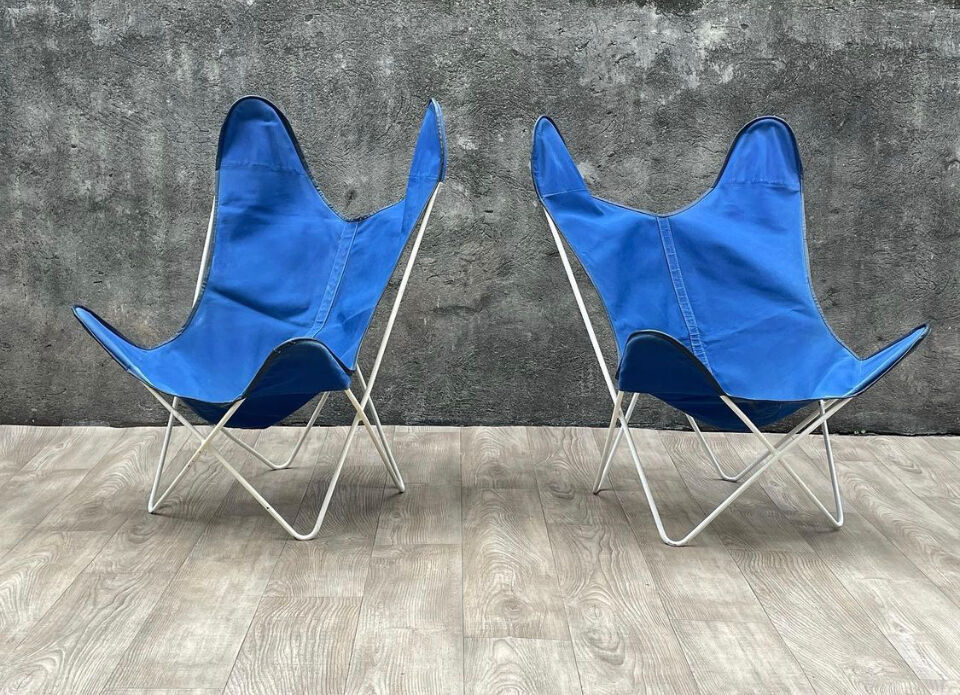 Pair of AA butterfly armchairs, 1970s