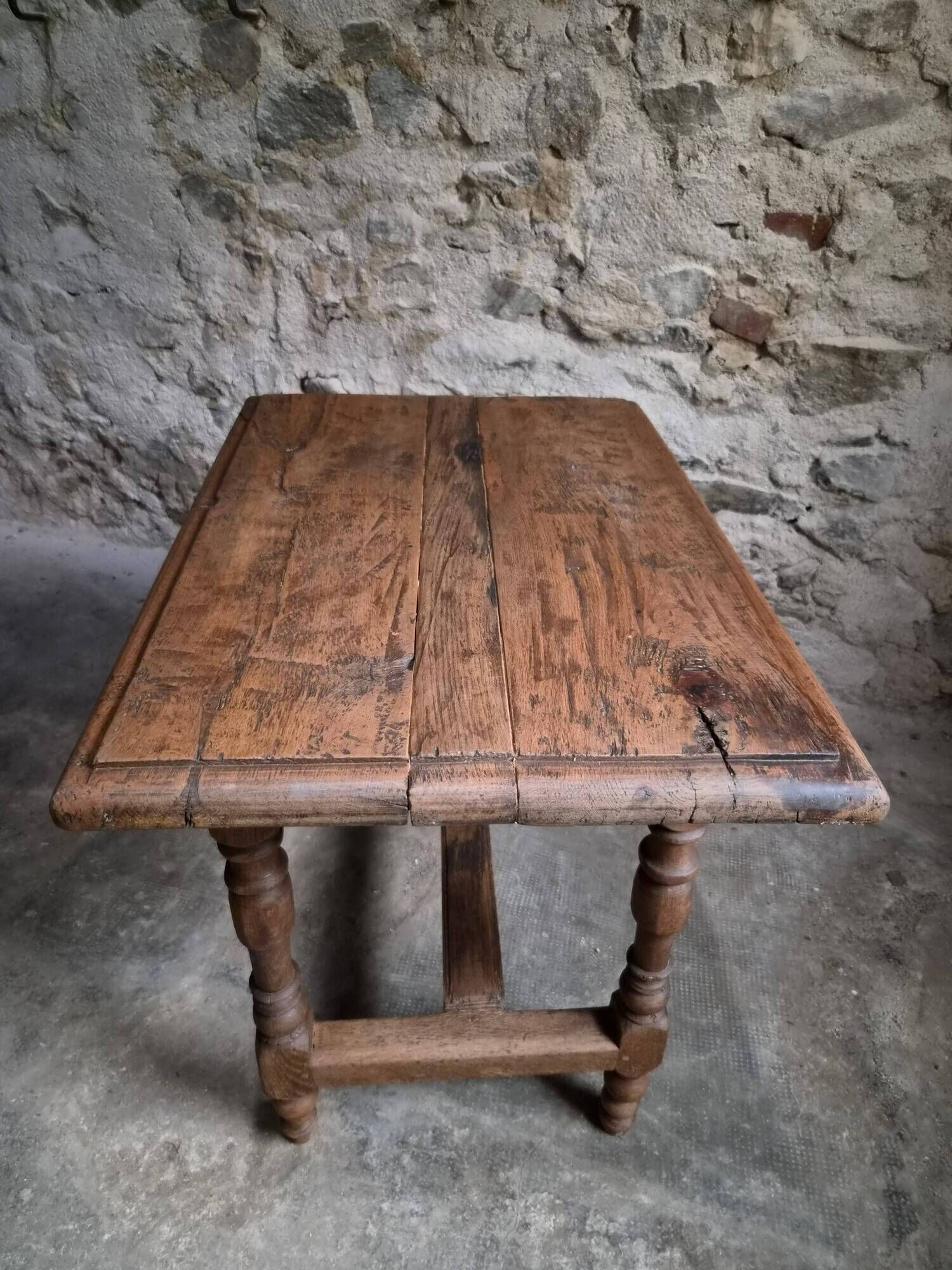 18th-century oak table / Small desk – Rustic French country table