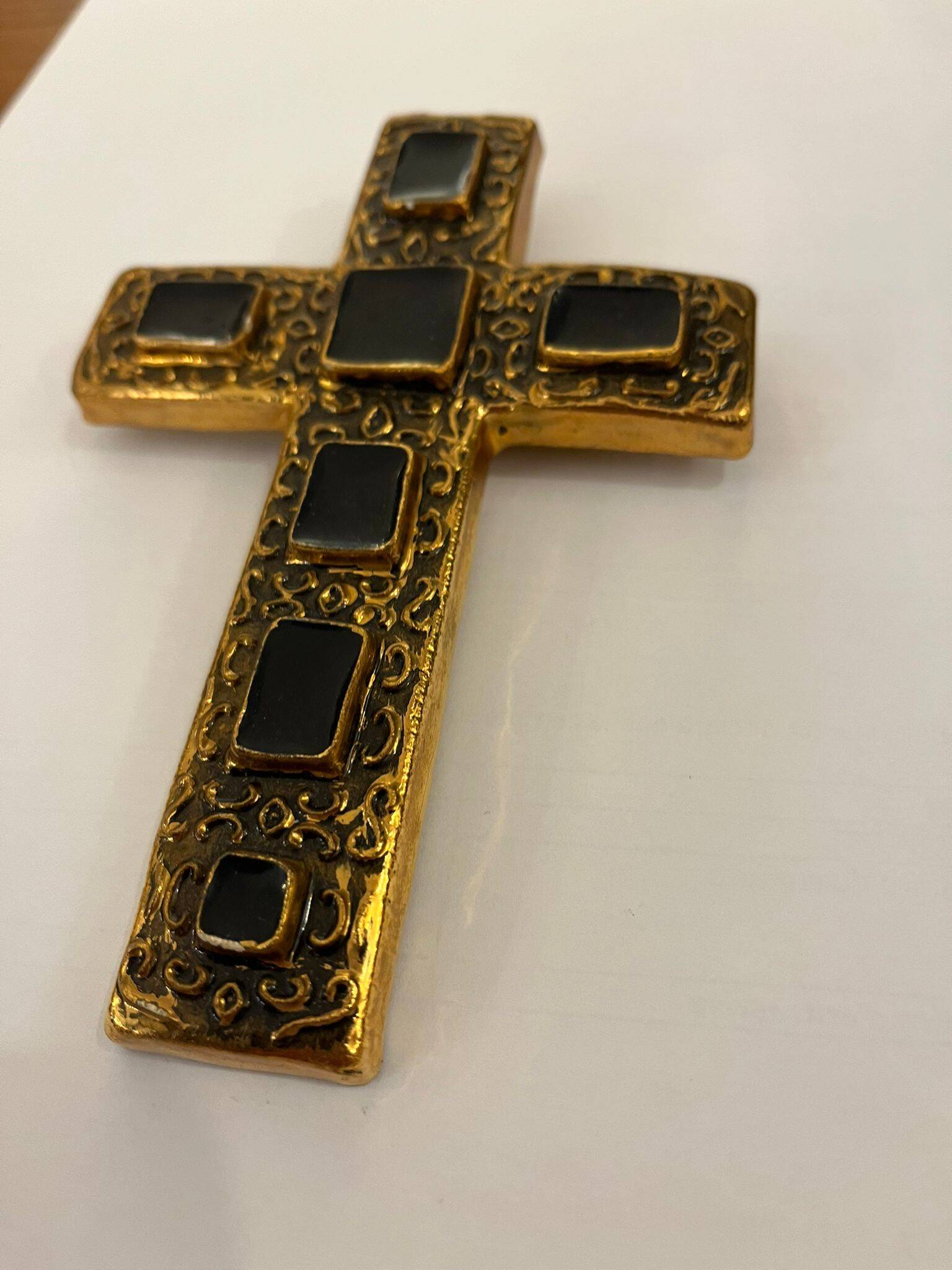 Crucifix by François Lembo