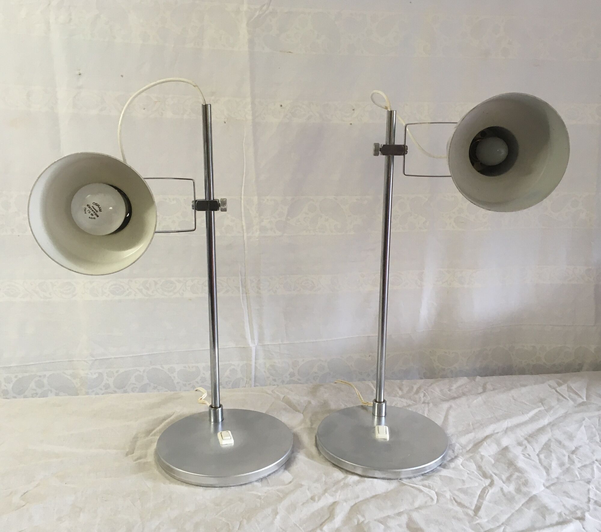 Set of 2 vintage articulated lamps - 60s