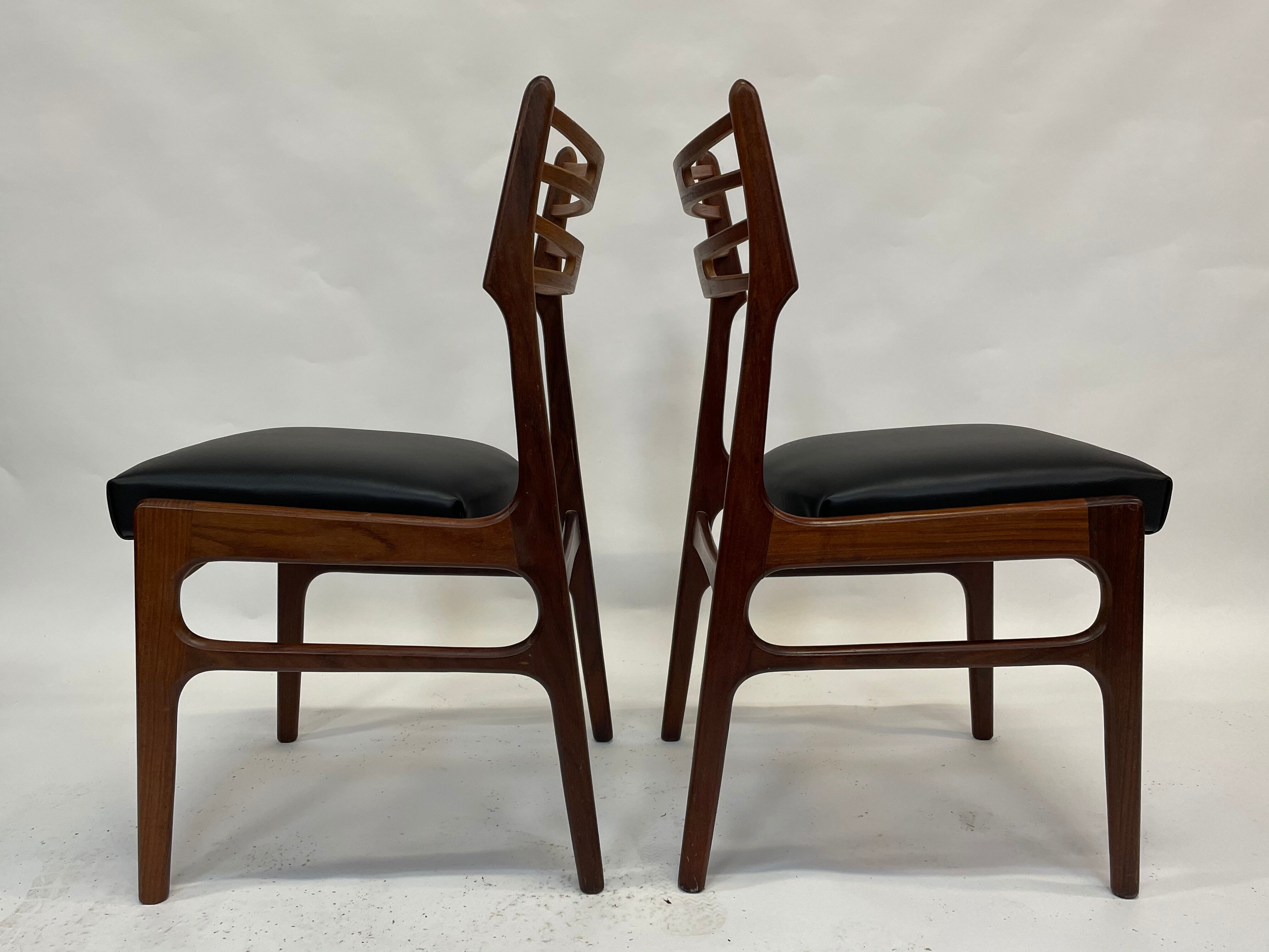 Set of five dining chairs by Johannes Andersen, model 101 Danish Design
