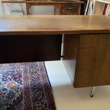 KNOLL Executive Desk