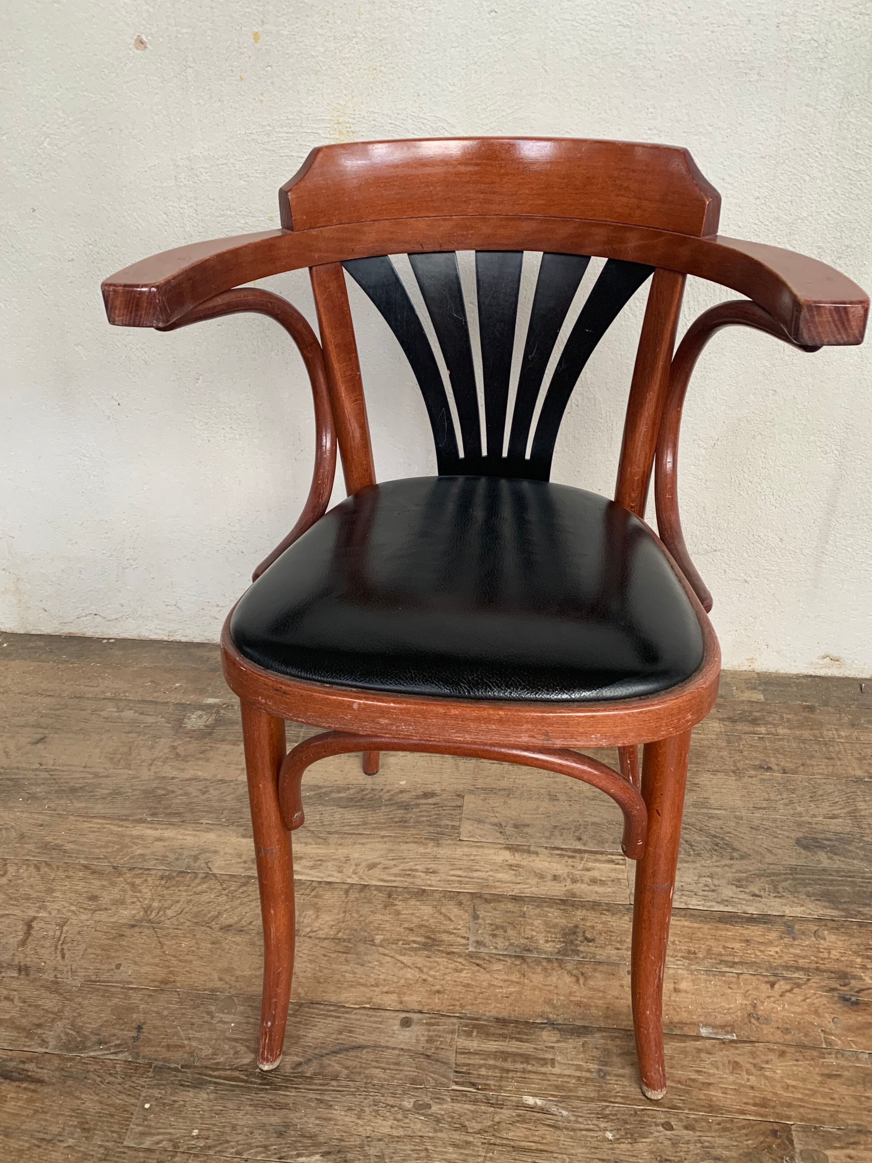 6 Chaises de bistrot en bois courbé DLG Baumann Thonet Fischel