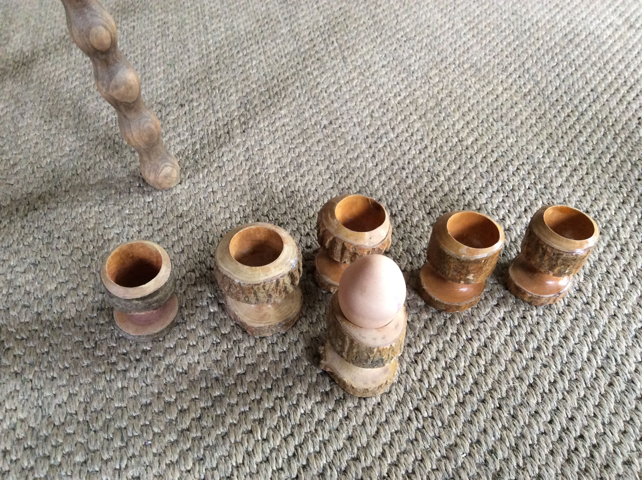 Series of 6 wooden coquetiers