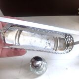 4-piece salt shaker, pepper and mustard set with spoon in stainless steel basket