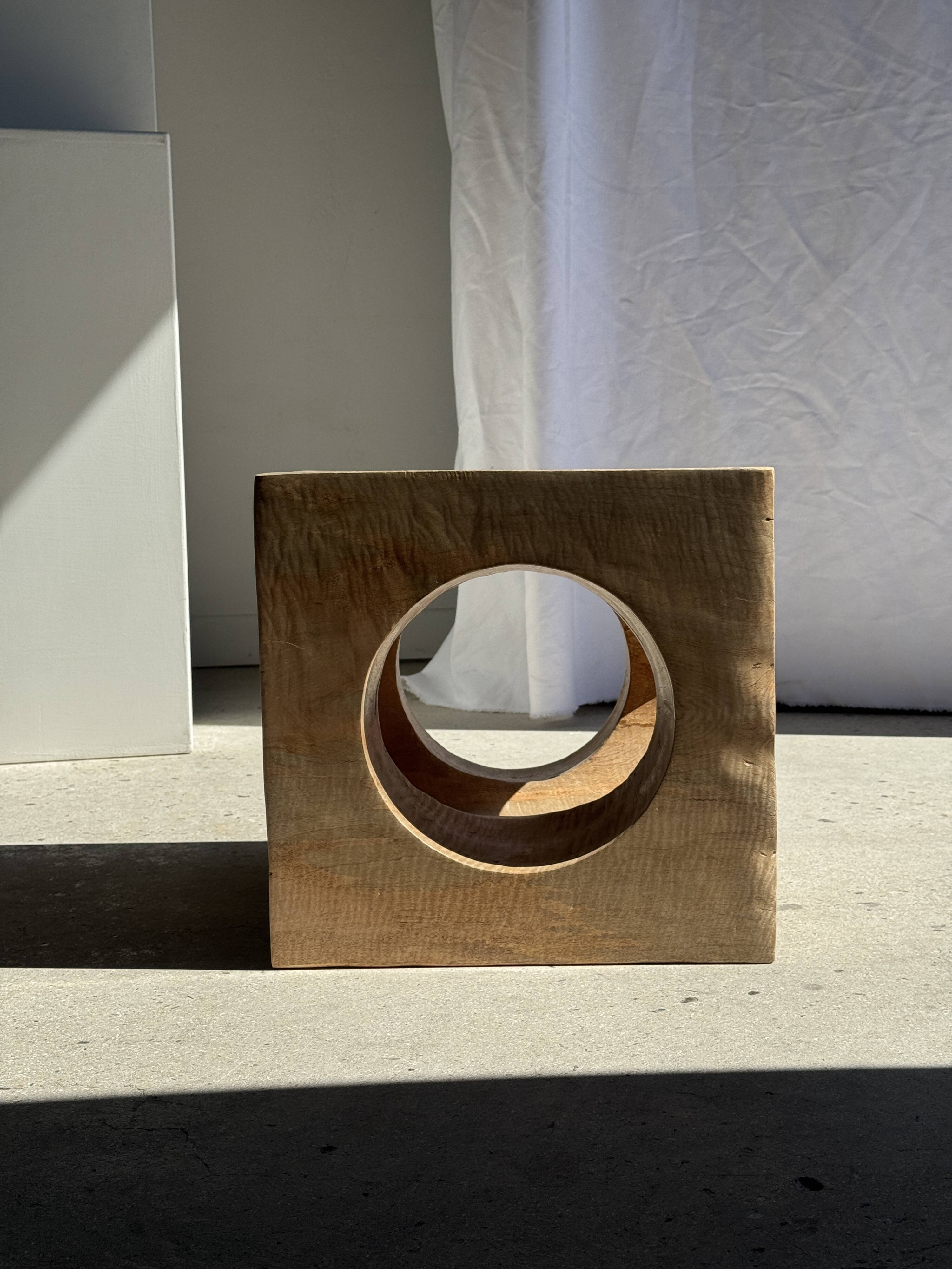 Coffee table, or openwork cubic stool in natural monoxyle mango wood H40.