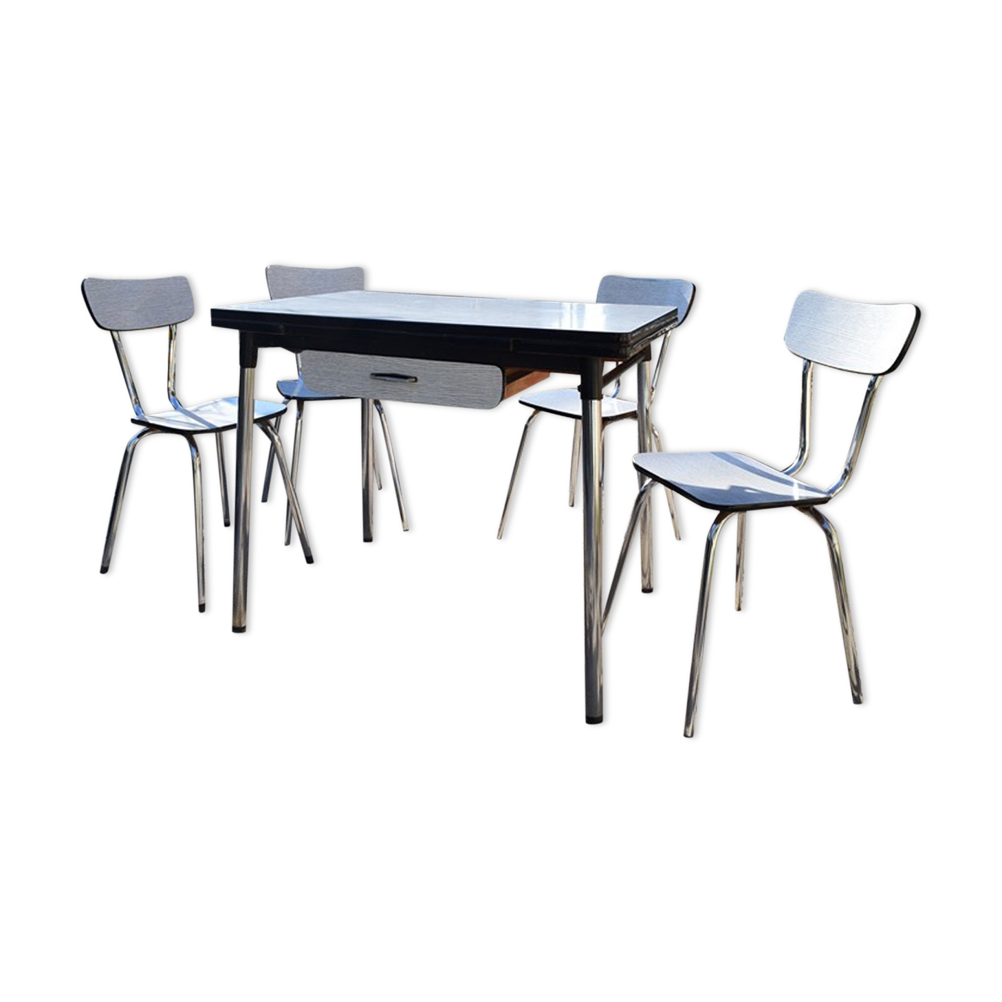 Set of table and four chairs formica