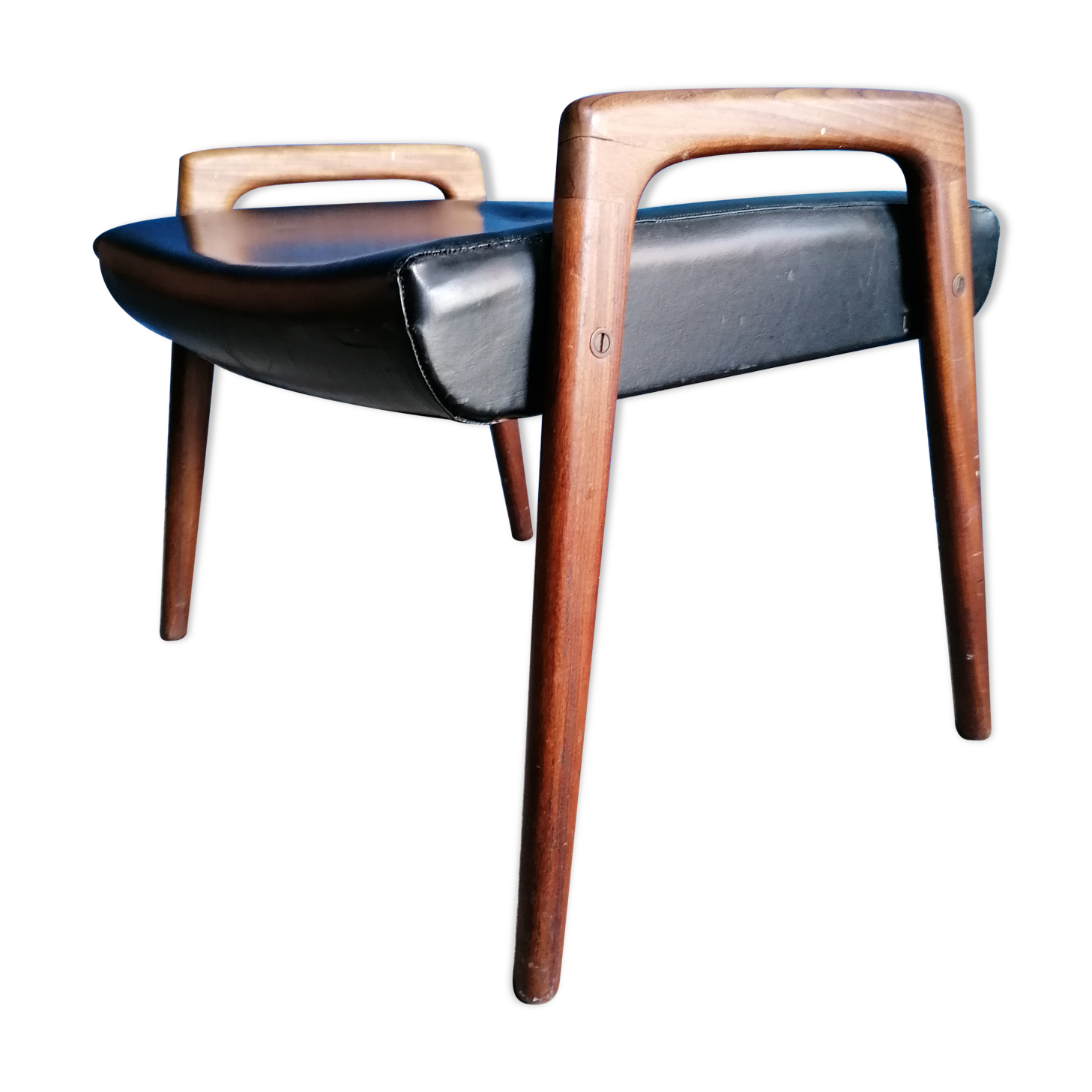 Repose-pieds pieds bois compas simili cuir noir design scandinave