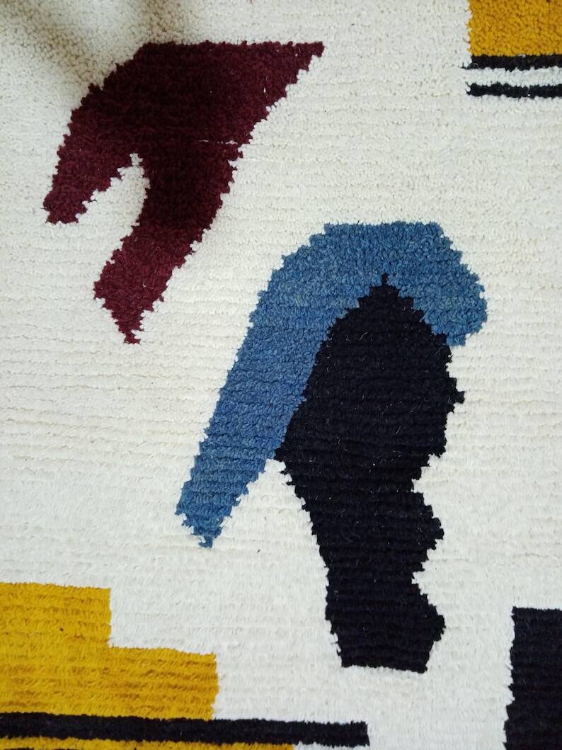 Traditional handmade Beni Ouarine rug 250cmx150cm