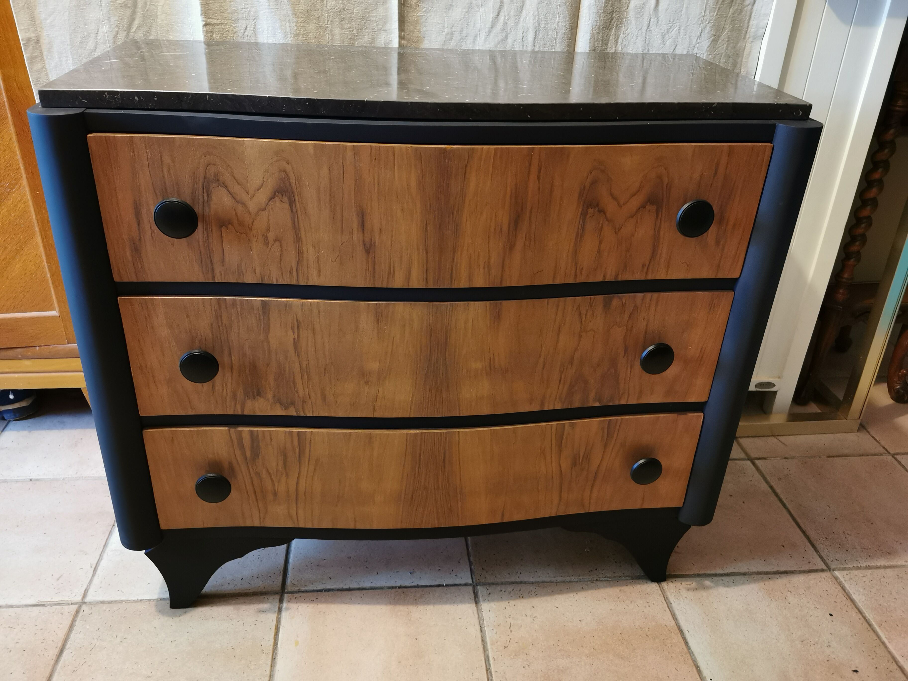 Commode art déco avec marbre