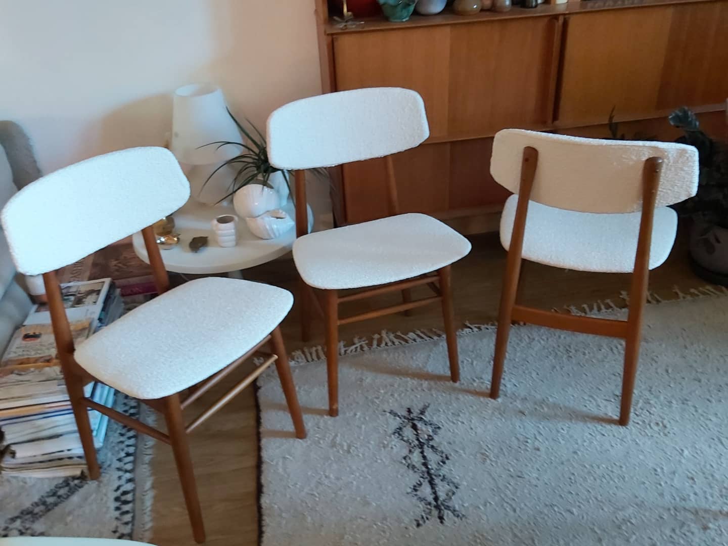 Série de 3 chaises scandinaves vintage