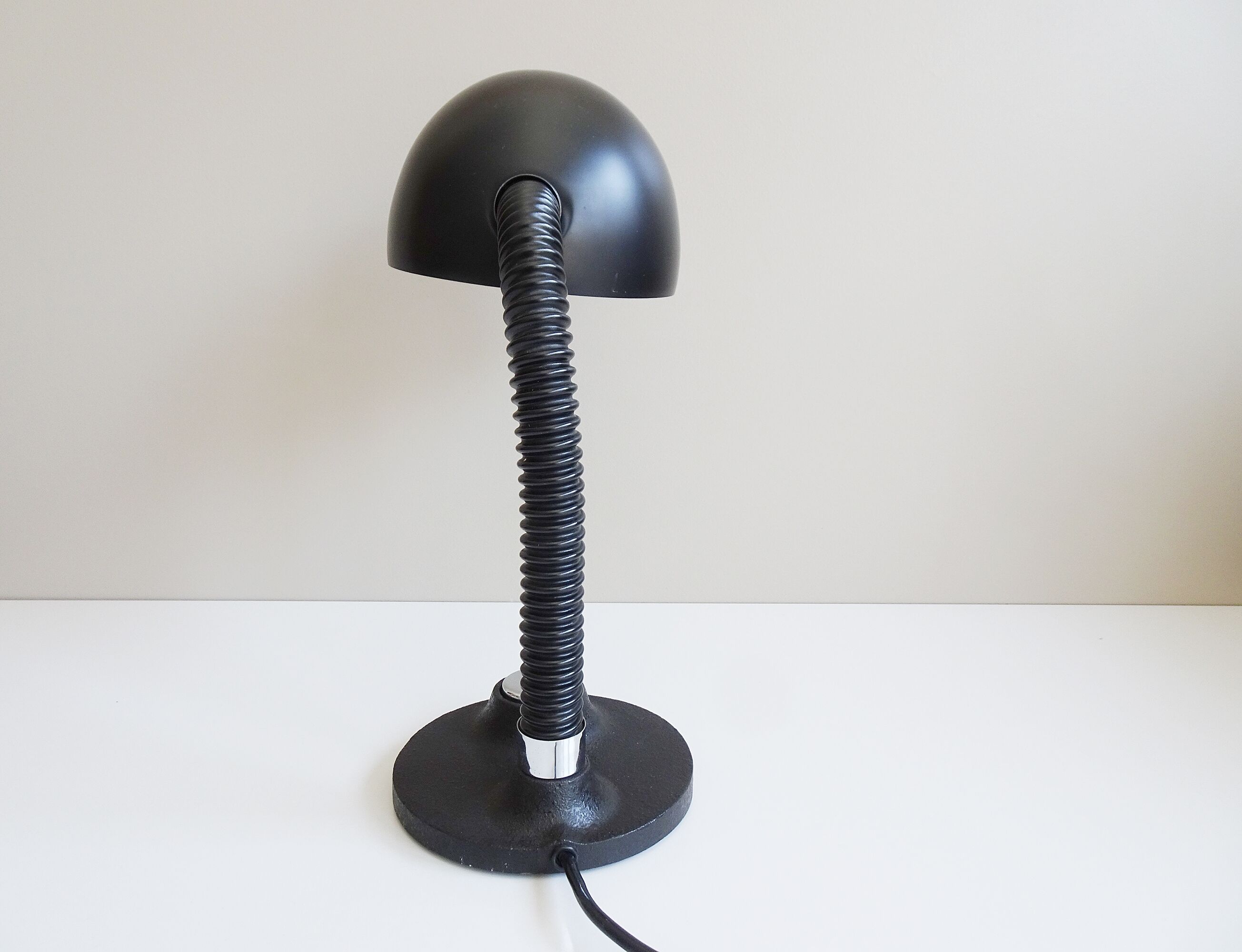 Black desk lamp from