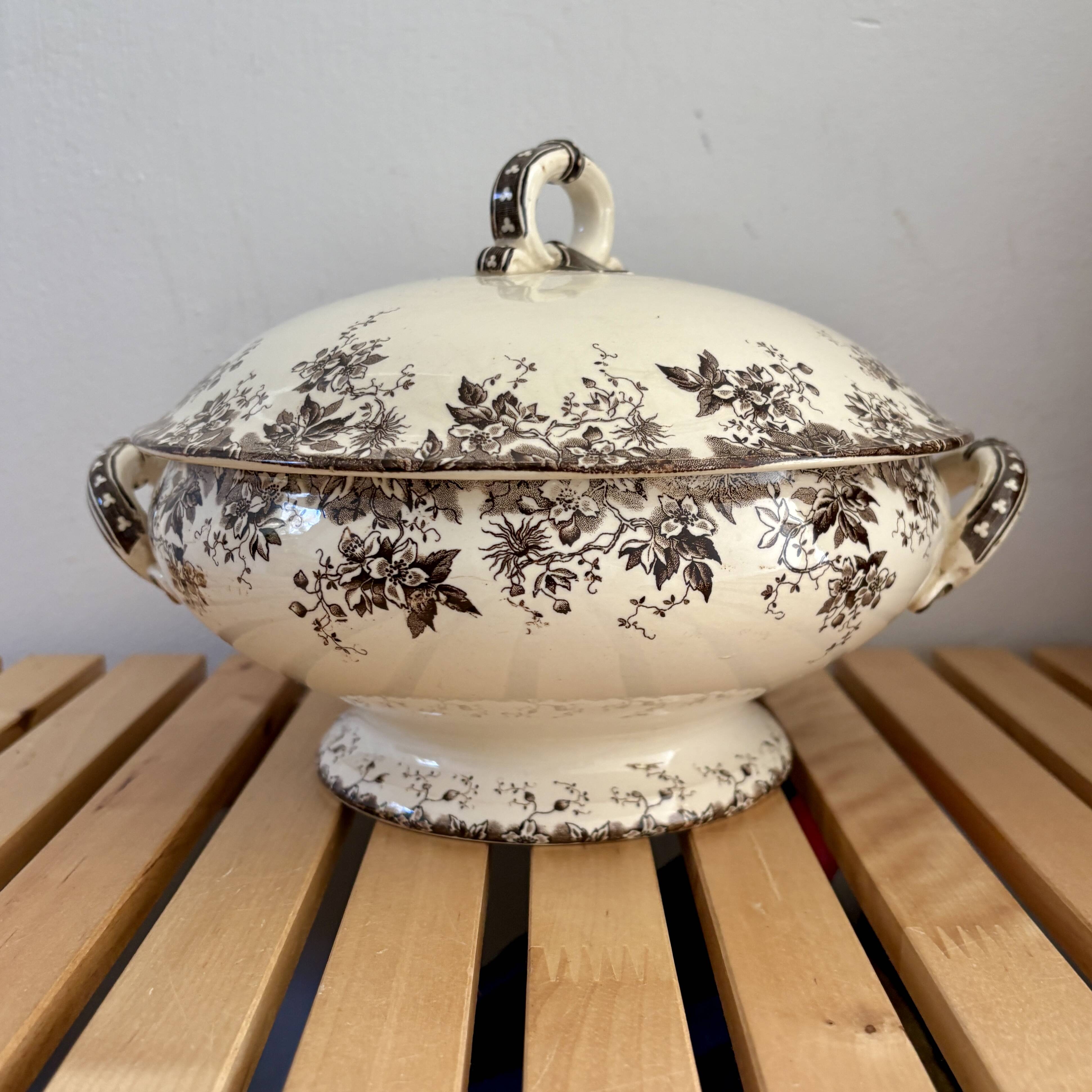 Antique ironstone soup tureen, Aplhand model from Sarreguemines