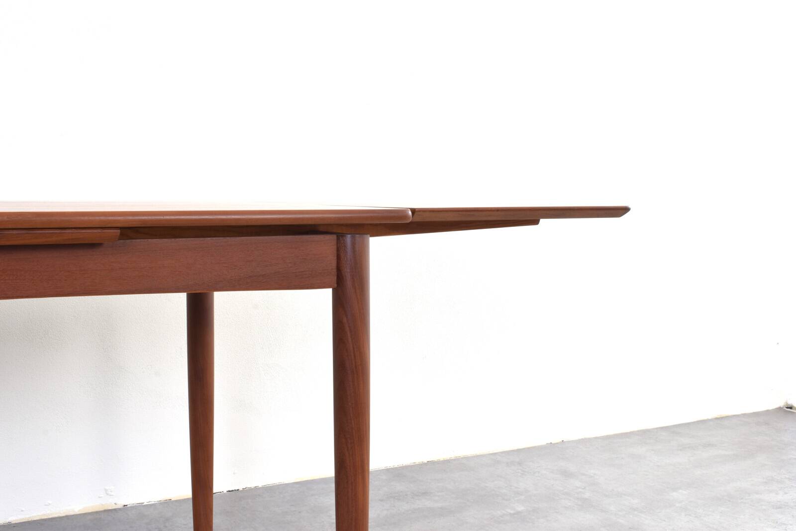 Mid-Century Danish Teak Extendable Dining Table, 1960s.