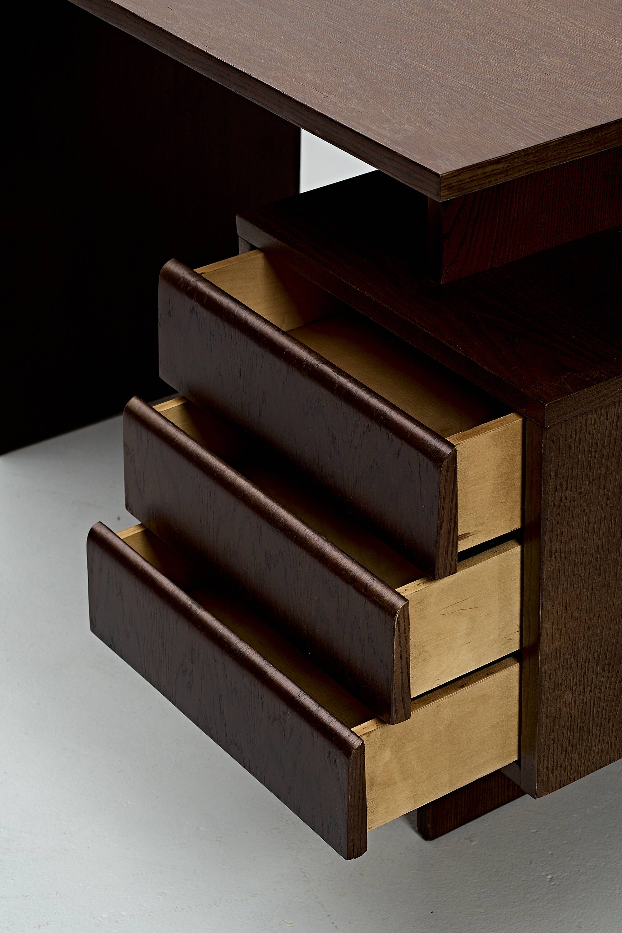 Czechoslovakian Writing Desk by Bohumil Landsman for Jitona, 1970s