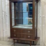 Vitrine des années 60 en palissandre, acajou et poignées cuir