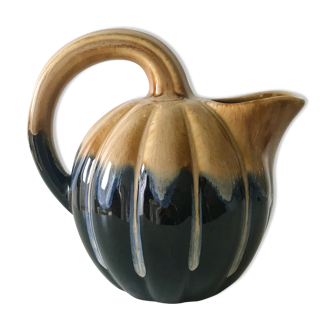 Jug old pumpkin shape
