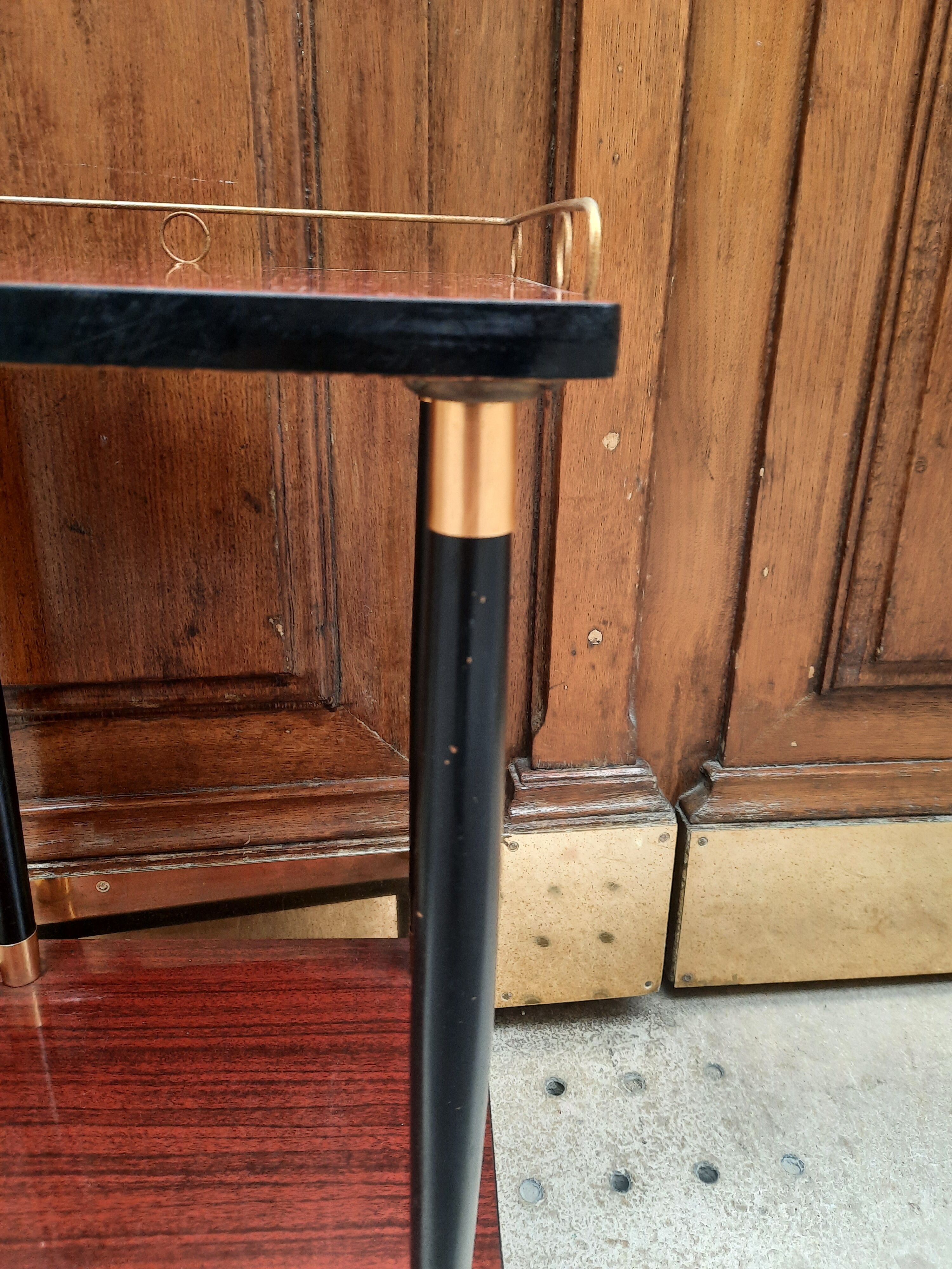 Table d'appoint en forica