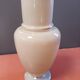 Vase opaline émaillée  papillon