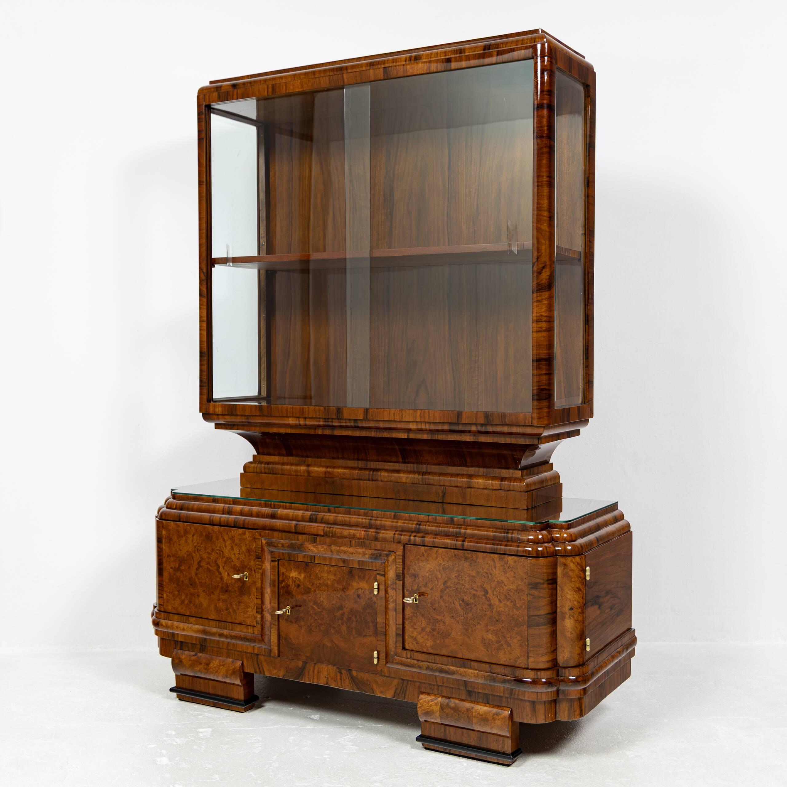 Vitrine Art Déco en ronce de noyer - 1925-1939