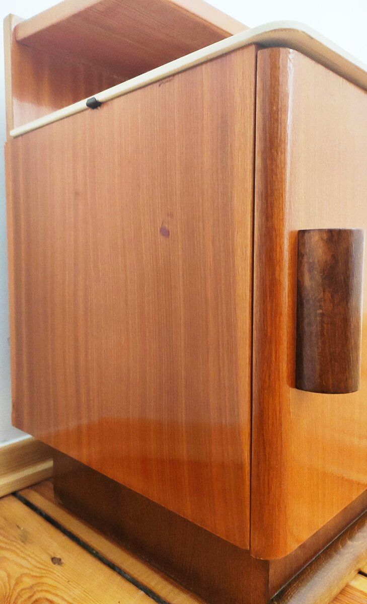 Paire de tables de nuit de J. Halabala pour UP Závody, Tchécoslovaquie, années 1950
