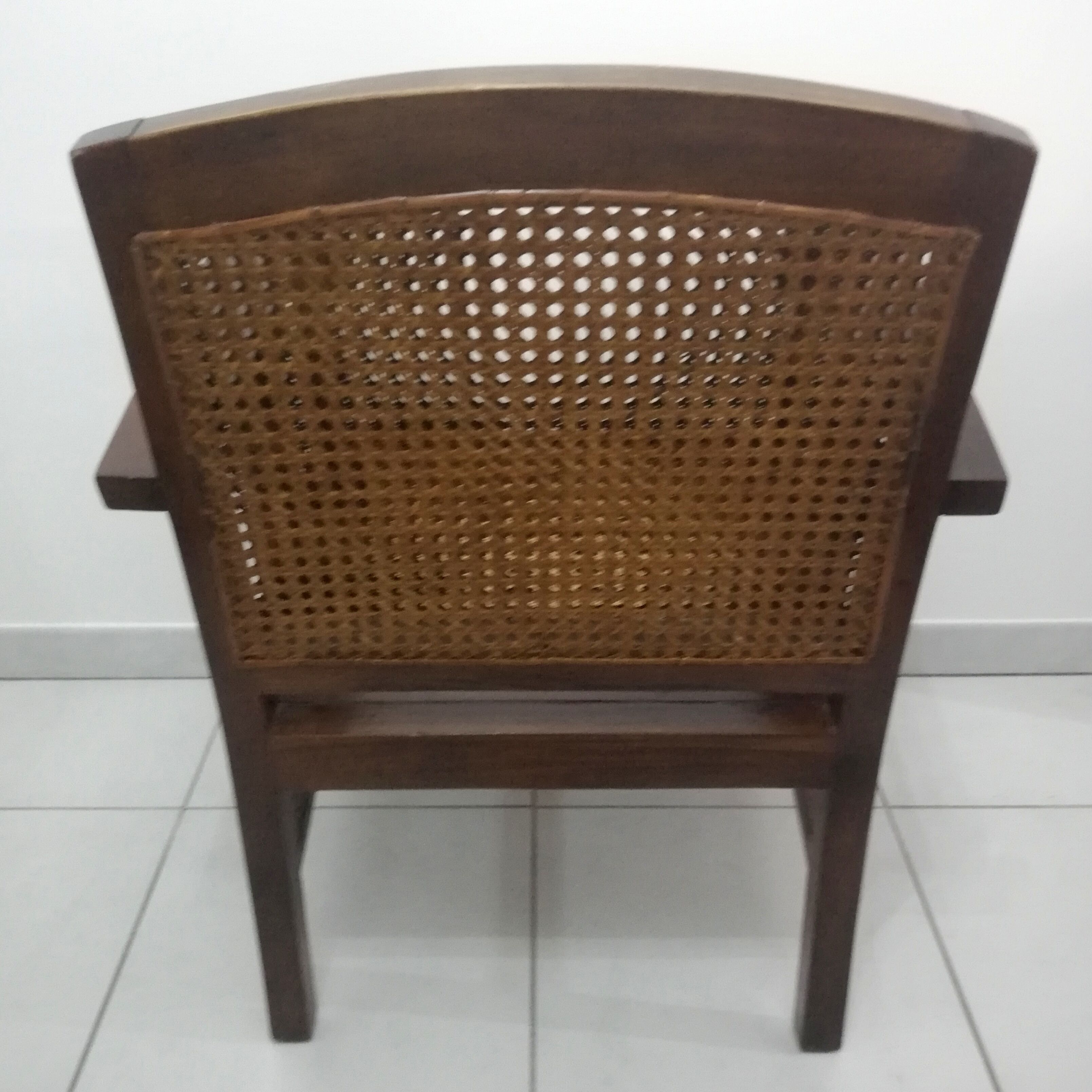 Fauteuil colonial en acajou et cannage