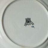 Flat plate in faience of gien the wagtail old signature