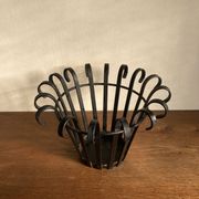 Mid-century Provence cache pot in flat iron XL 1960