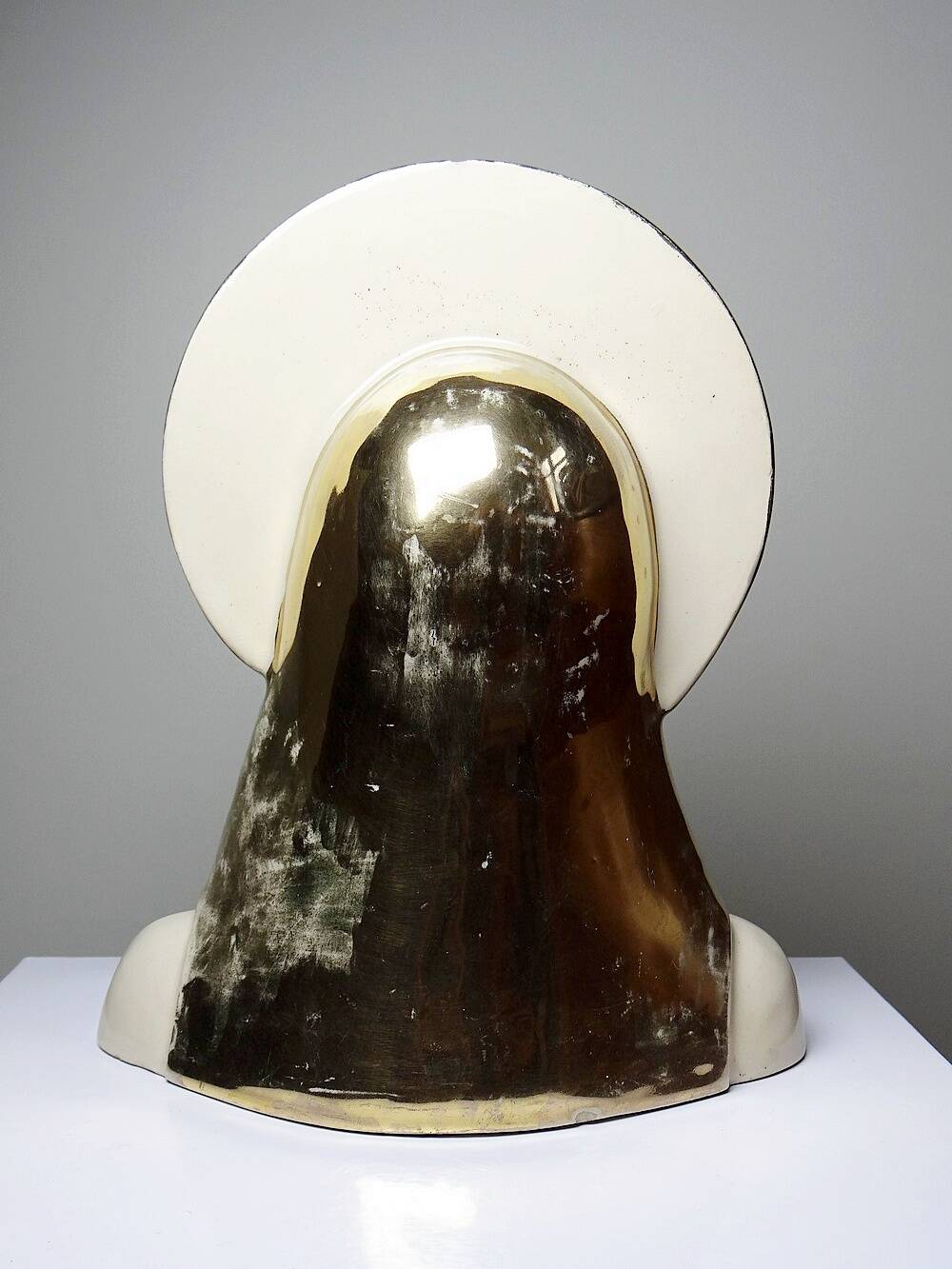 Bust of the Virgin with halo, glazed ceramic, vintage/antique craftsmanship